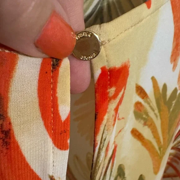 BEAUTIFUL KASPER TROPICAL LEAF PRINT TOP w/NECKLINE DETAIL MEDIUM #S - Picture 4 of 6